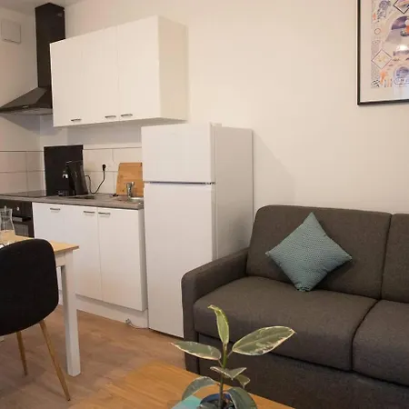 La Tulipe - Confortable - Un Veritable Cocon Niort Exterior photo